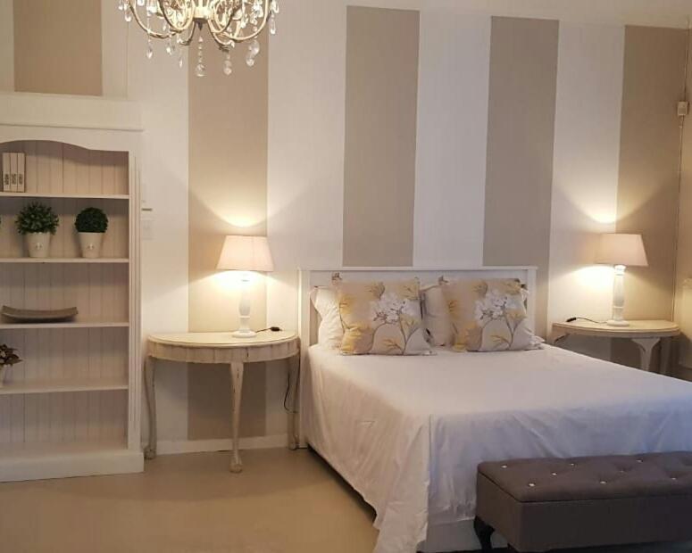 Mulberry Place Крэдок Экстерьер фото